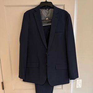 JM Haggar Slim Suit - Navy
